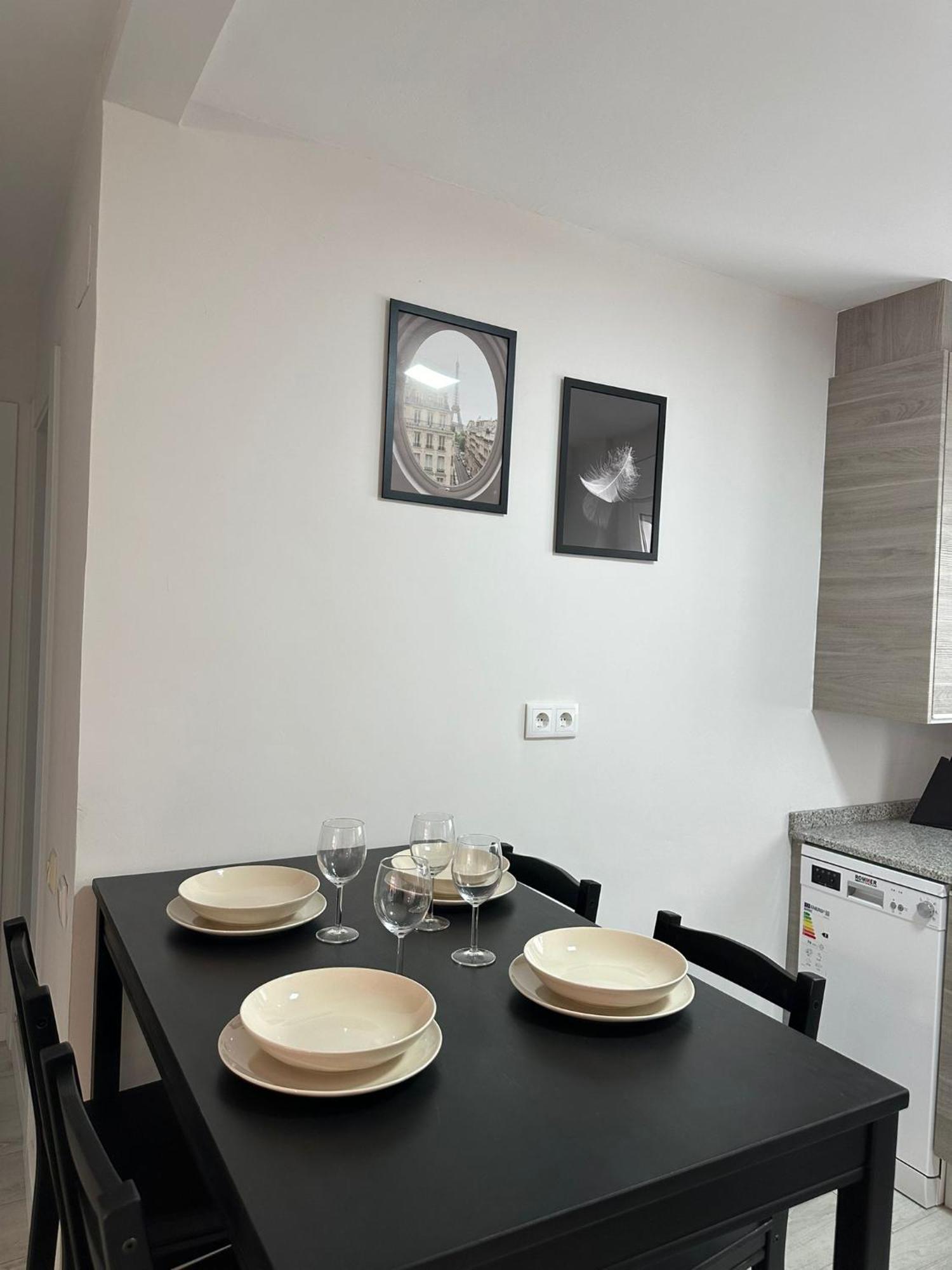 גיחון Cozy Flat 5 Mins From The Beach מראה חיצוני תמונה